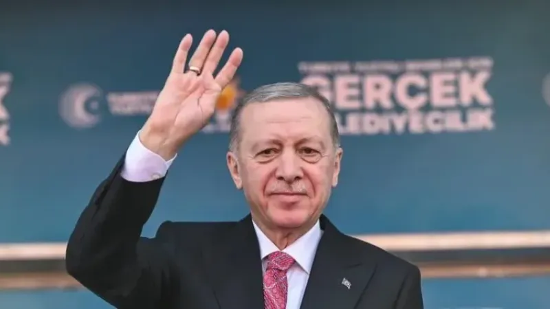 Erdoğan: Meydanı kirli ittifaklara bırakmayız dedi 