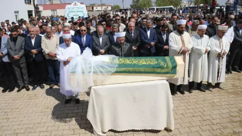 Tabutunun Üzerine Konulan Gelinliğin Sırrı Ortaya Çıktı