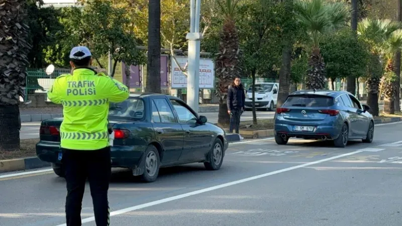 Dikkat: Yayaya yol vermezseniz dron yakalıyor: 29 sürücüye ceza