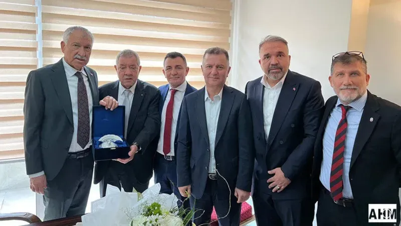 Türk-İş heyetinden Başkan Karalar’a Ziyaret